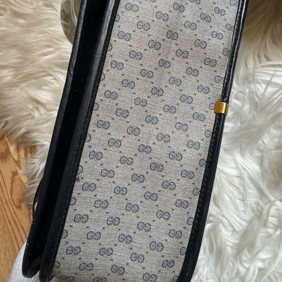 Gucci Sherry Line Micro Gg Leather Shoulder Bag - Picture 9 of 9